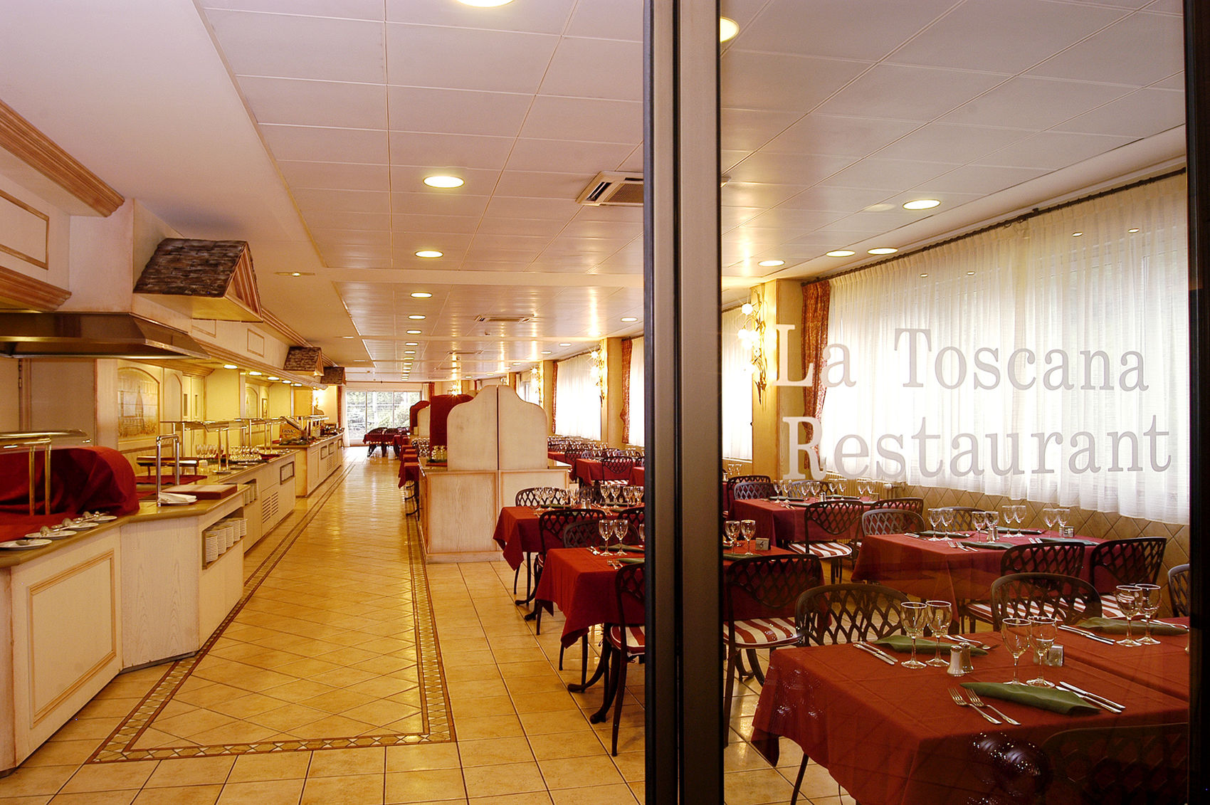 Hotel Tropical Les Escaldes Bagian luar foto