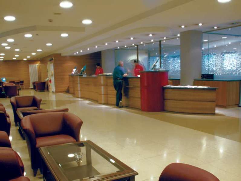 Hotel Tropical Les Escaldes Bagian luar foto