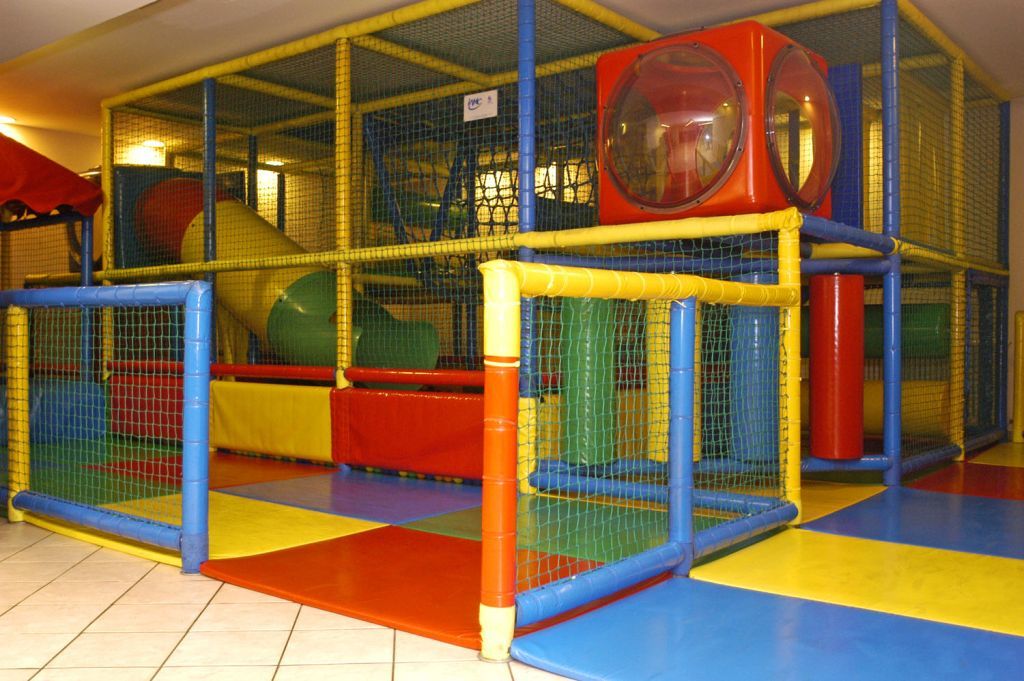 Hotel Tropical Les Escaldes Bagian luar foto