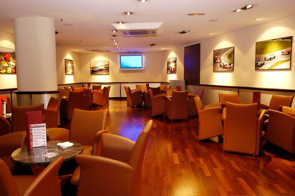 Hotel Tropical Les Escaldes Bagian luar foto
