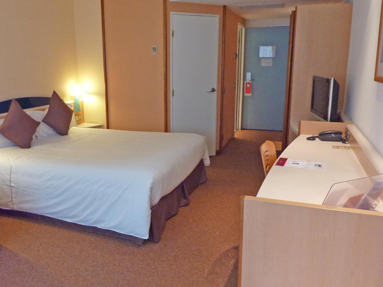 Hotel Tropical Les Escaldes Bagian luar foto